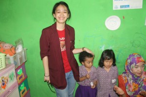 Dengan Pia dan Syifa